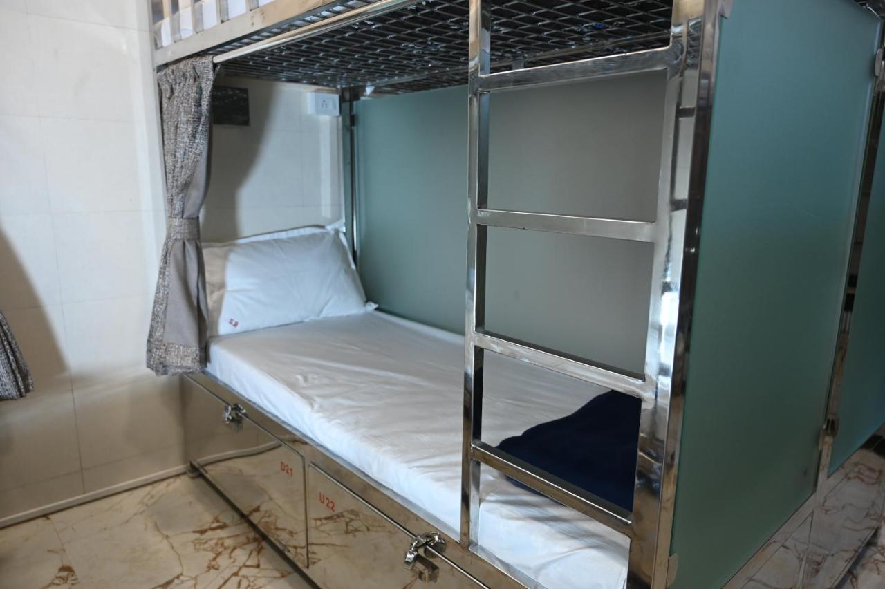 Sagar Dormitory Andheri - Nearest To Andheri Railway Station West Mumbai Dış mekan fotoğraf