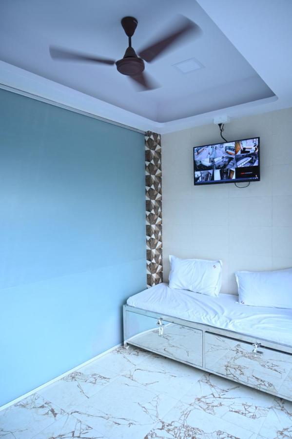 Sagar Dormitory Andheri - Nearest To Andheri Railway Station West Mumbai Dış mekan fotoğraf
